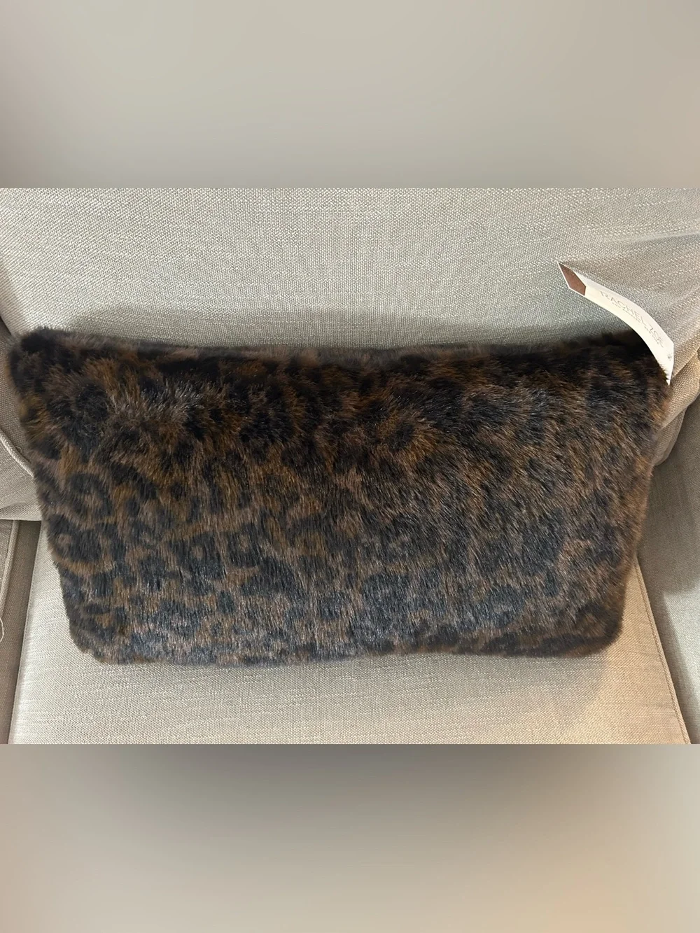 “New” Rachel Zoe Faux Fur Leopard Brown Accent Pillow